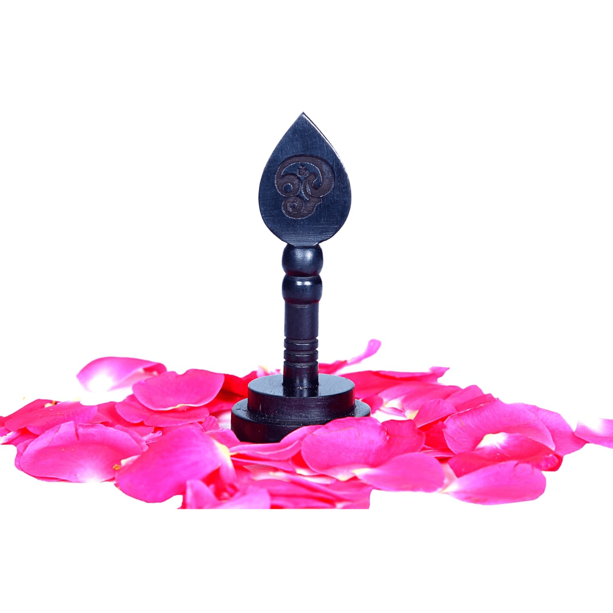 Karungali Vel with Stand